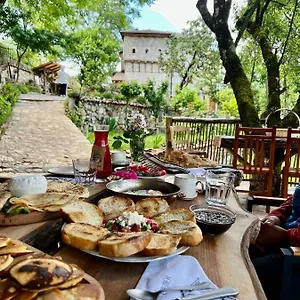 Kulla Hupi Agriturism Gasthof Bulqize