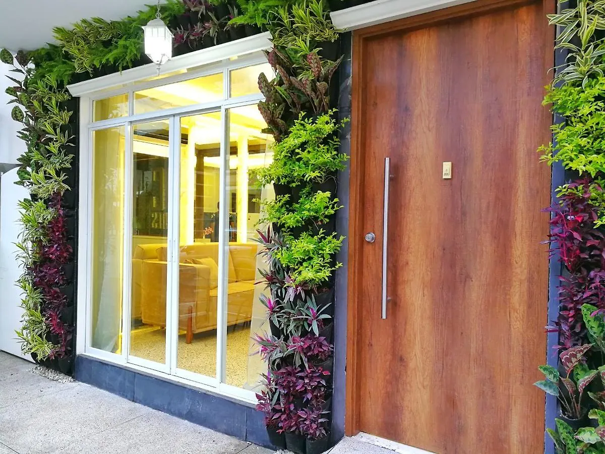 Dc Suites Aeropuerto Guayaquil 0*,  Ecuador
